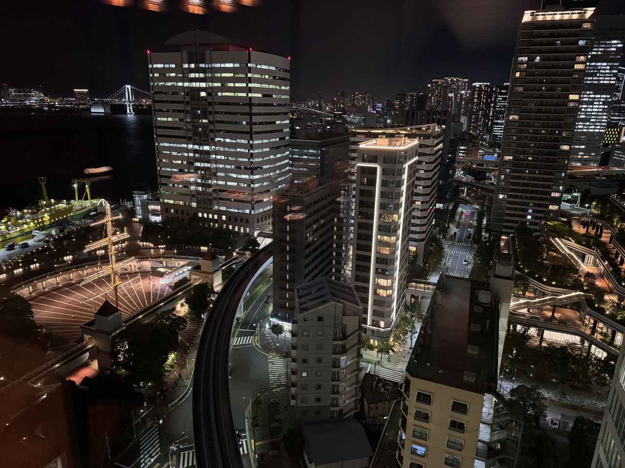 画像2: “週の折り返し”に、ちょっと特別な心ほどける時間を