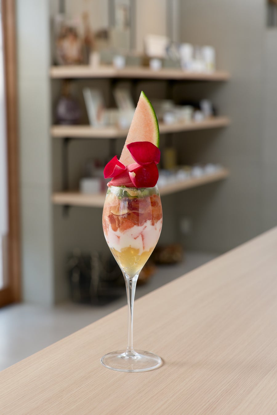 画像: 【赤】スイカとフランボワーズバジル、無花果カポナータのパフェ／1,600円