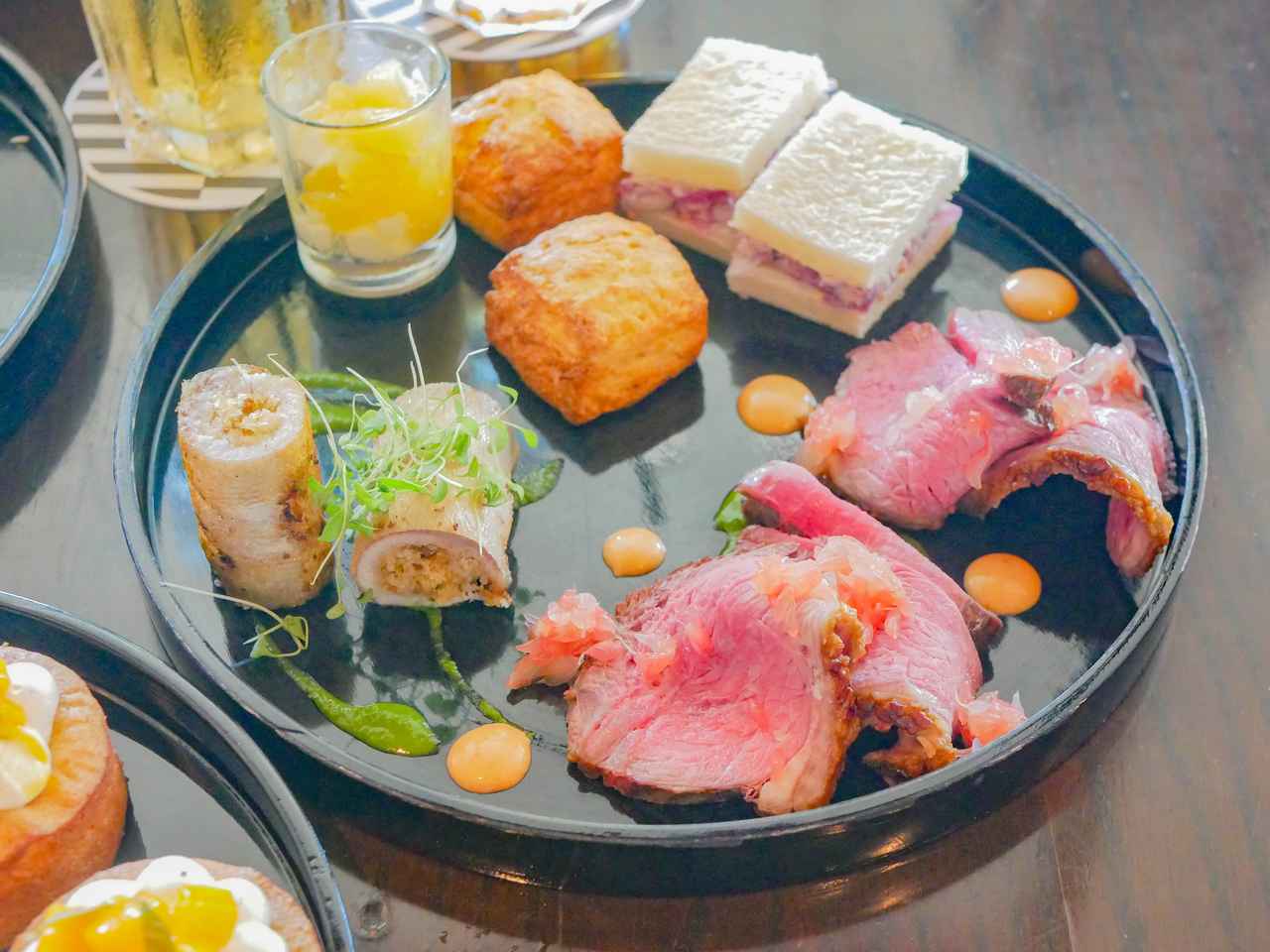 画像2: 食べ応えのあるセイボリーと焼き立てスコーン