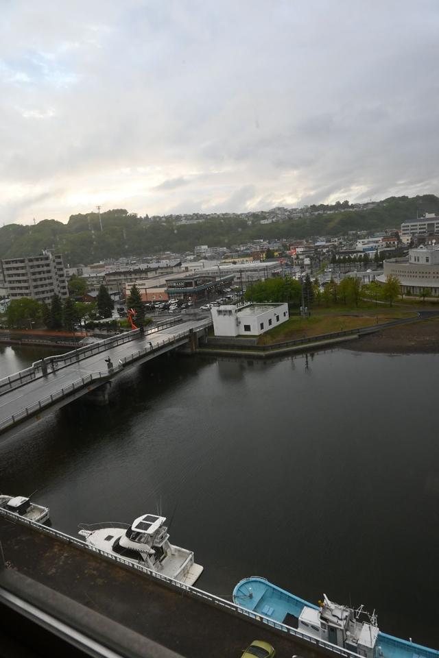 画像2: 畳敷きの客室でほっとひと息