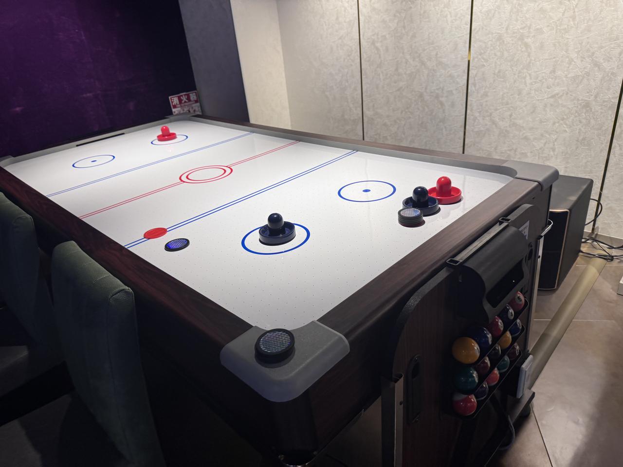 画像2: 遊びもお酒も全力で楽しみたいオトナ女子に♡カラオケ＆アミューズメントバー「VoLTE TOKYO」が品川に誕生