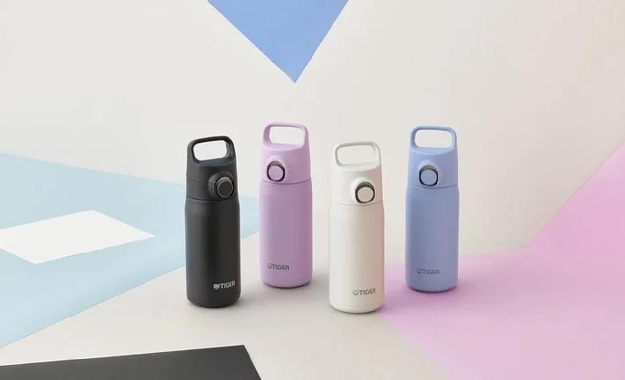 画像: 【真空断熱ボトル MTA-J050/J080】<NEW！2025年9月1日発売> ※写真はMTA-J050（0.5L）  ・パッキン一体型せん「らくらくキャップ」採用！食洗機OKでお手入れかんたん ・軽量かつスラントハンドルつきで持ち運びしやすい！ ・ふたは、ワンプッシュで簡単にオープン。片手で操作して、すばやく水分補給 サイズ展開：MTA-J050（0.5L）/MTA-J080（0.8L）  www.tiger-corporation.com