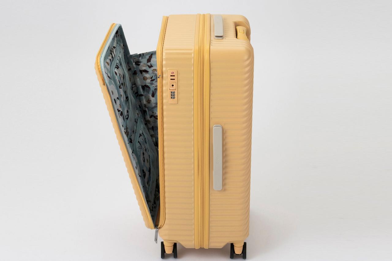 画像1: 夏休みの旅行にぴったり！女性のための機能派スーツケース3選