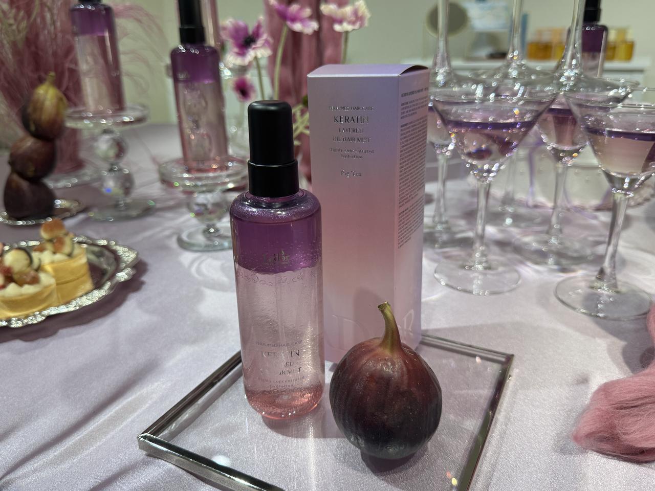 画像1: 香水みたいにふんわり香って、髪もしっかりケア