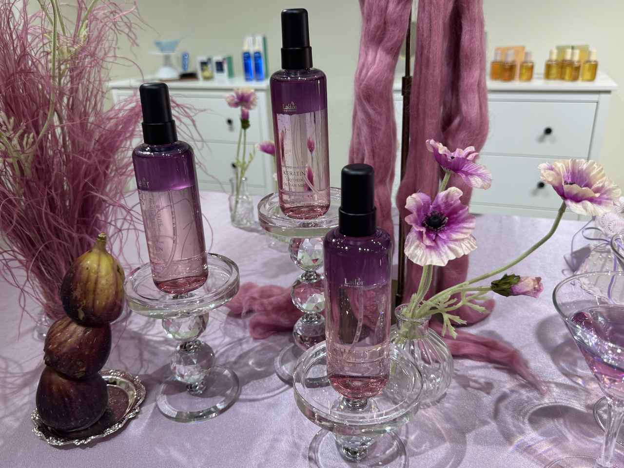 画像2: 香水みたいにふんわり香って、髪もしっかりケア