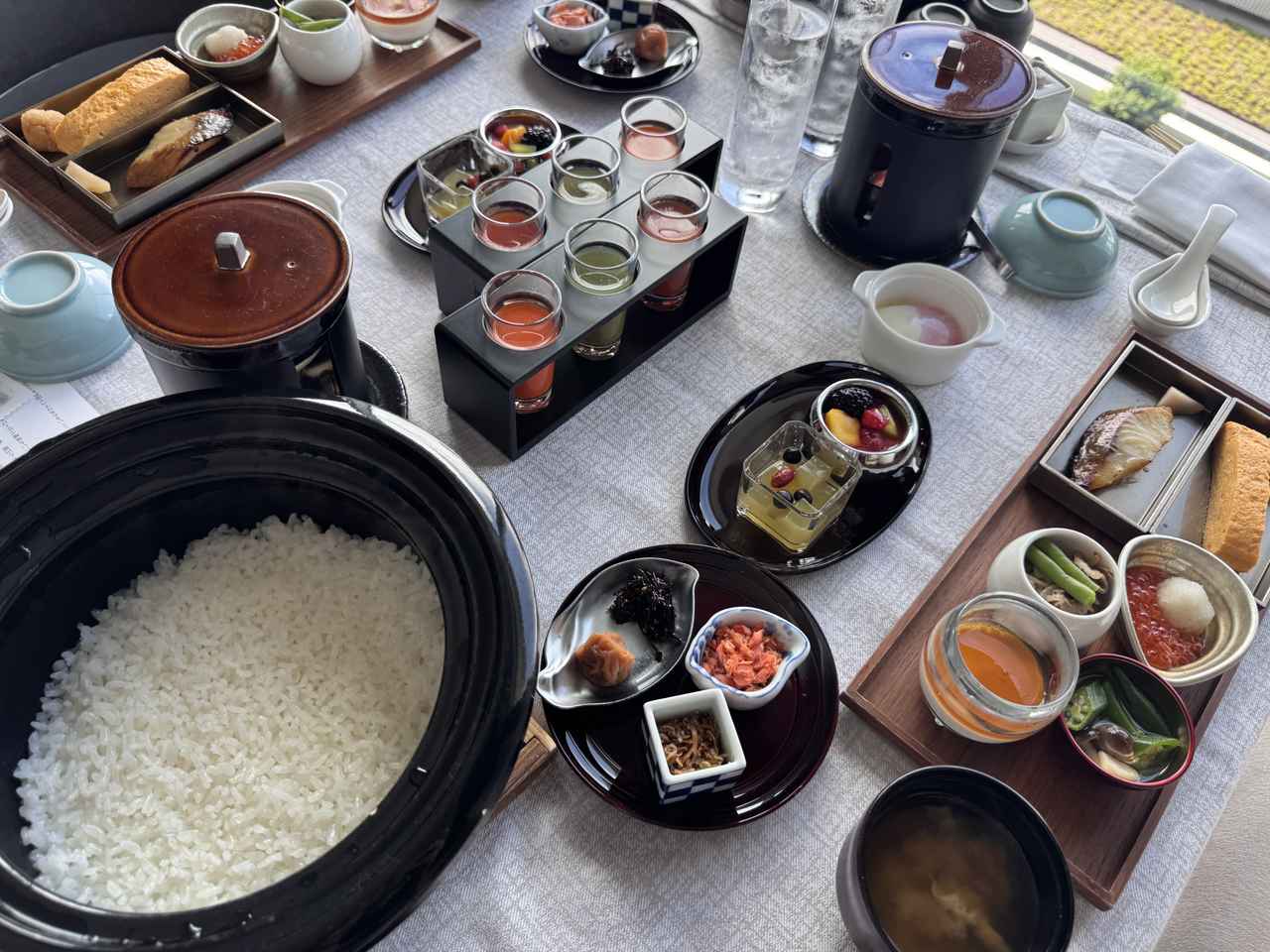 画像2: お部屋で贅沢に味わう、インルームダイニングの和朝食体験