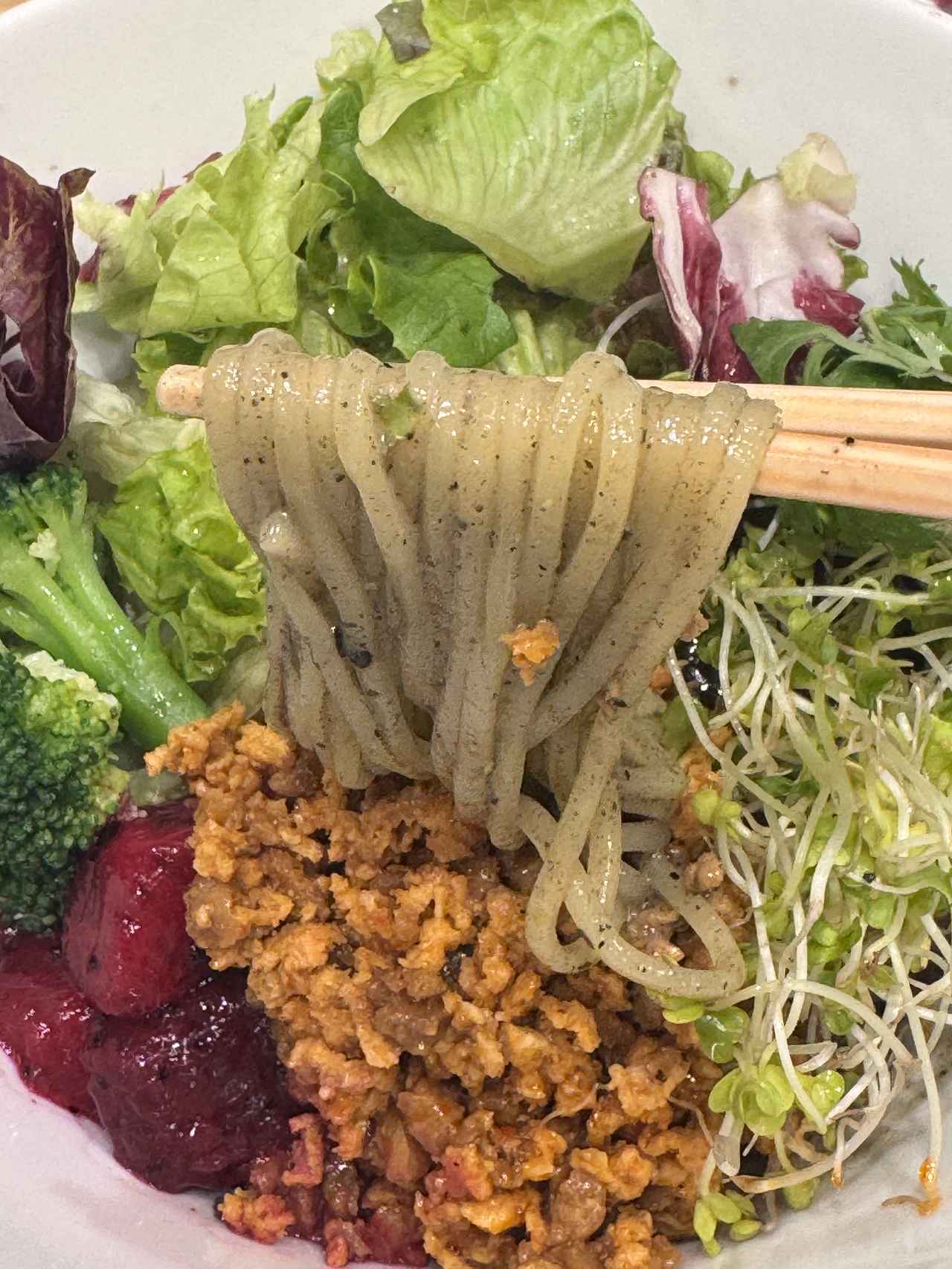 画像4: 外国人観光客も大注目♡ヴィーガンヌードルの名店「T’s たんたん」で楽しむ大豆ヨーグルト付きヘルシーセット!