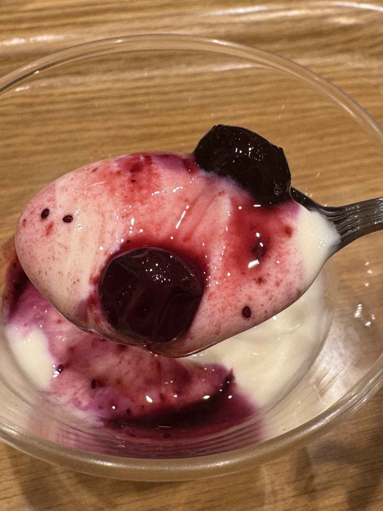 画像2: 外国人観光客も大注目♡ヴィーガンヌードルの名店「T’s たんたん」で楽しむ大豆ヨーグルト付きヘルシーセット!