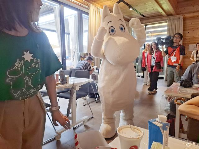 画像1: ムーミンが登場!