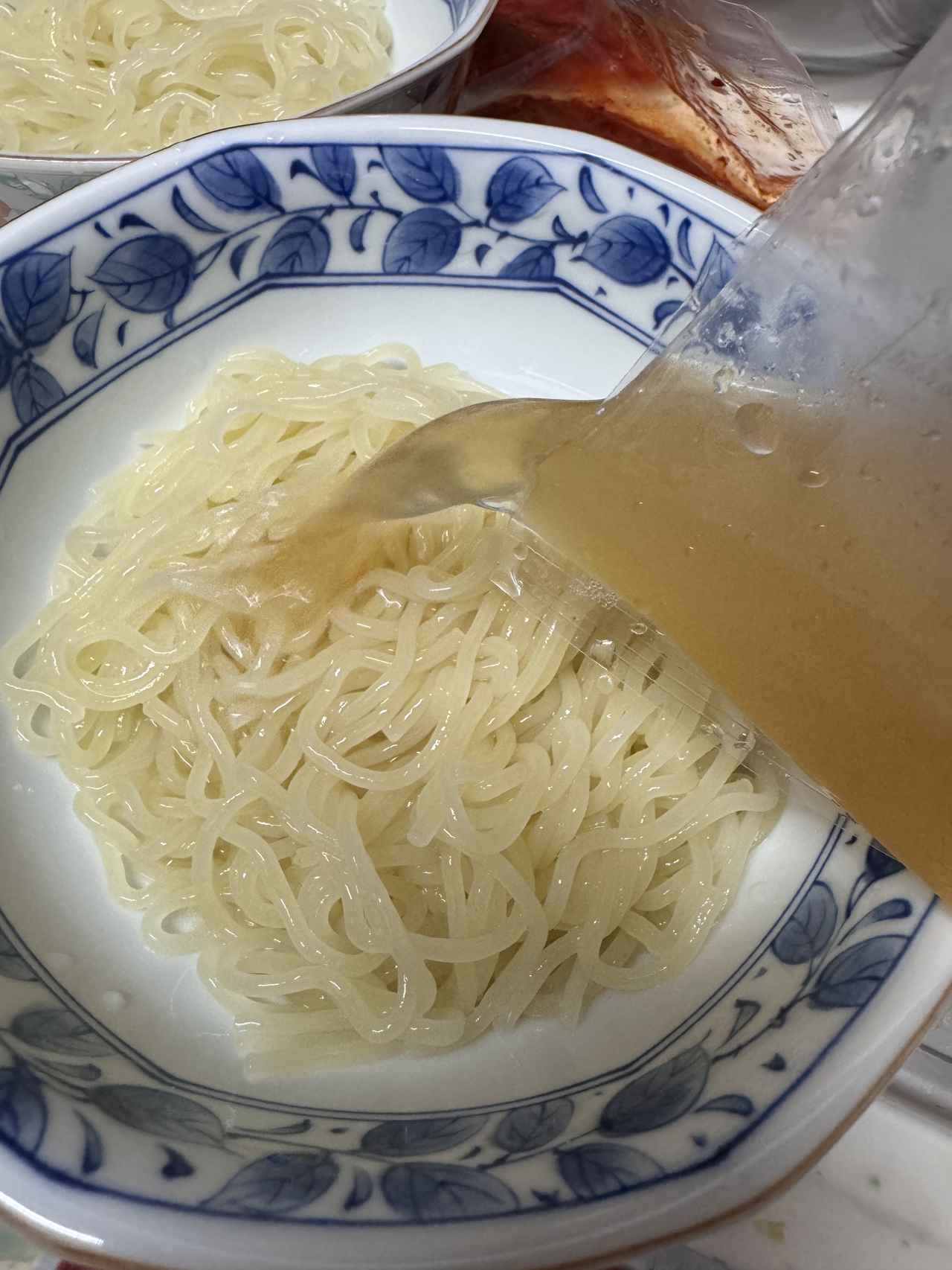 画像1: 数量限定・再販中♡たった2週間で完売した赤身焼肉の名店「牛恋」監修“鶏だし冷麺”がこの夏も帰ってきた！