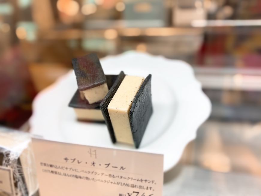 画像5: 【試食レポ】大人気…!バニラスイーツ専門店『Hugh Morgan』の限定エクレールが至福の味わい♡