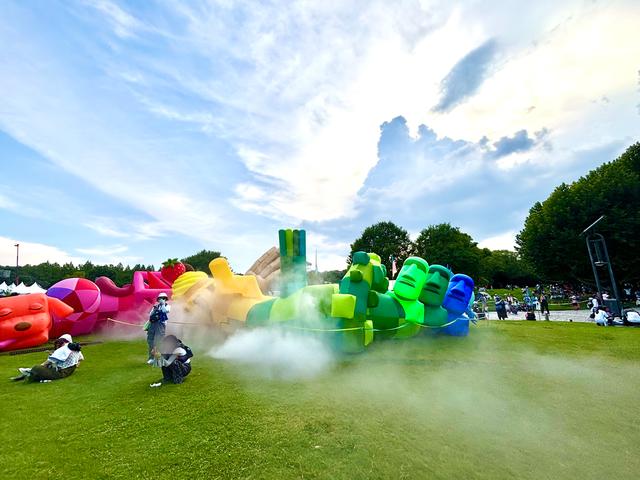 画像2: MUSIC LOVES ARTが彩る芝生広場