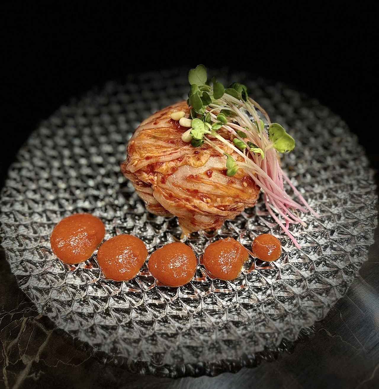 画像: 極上のお肉や一品をいただきます！