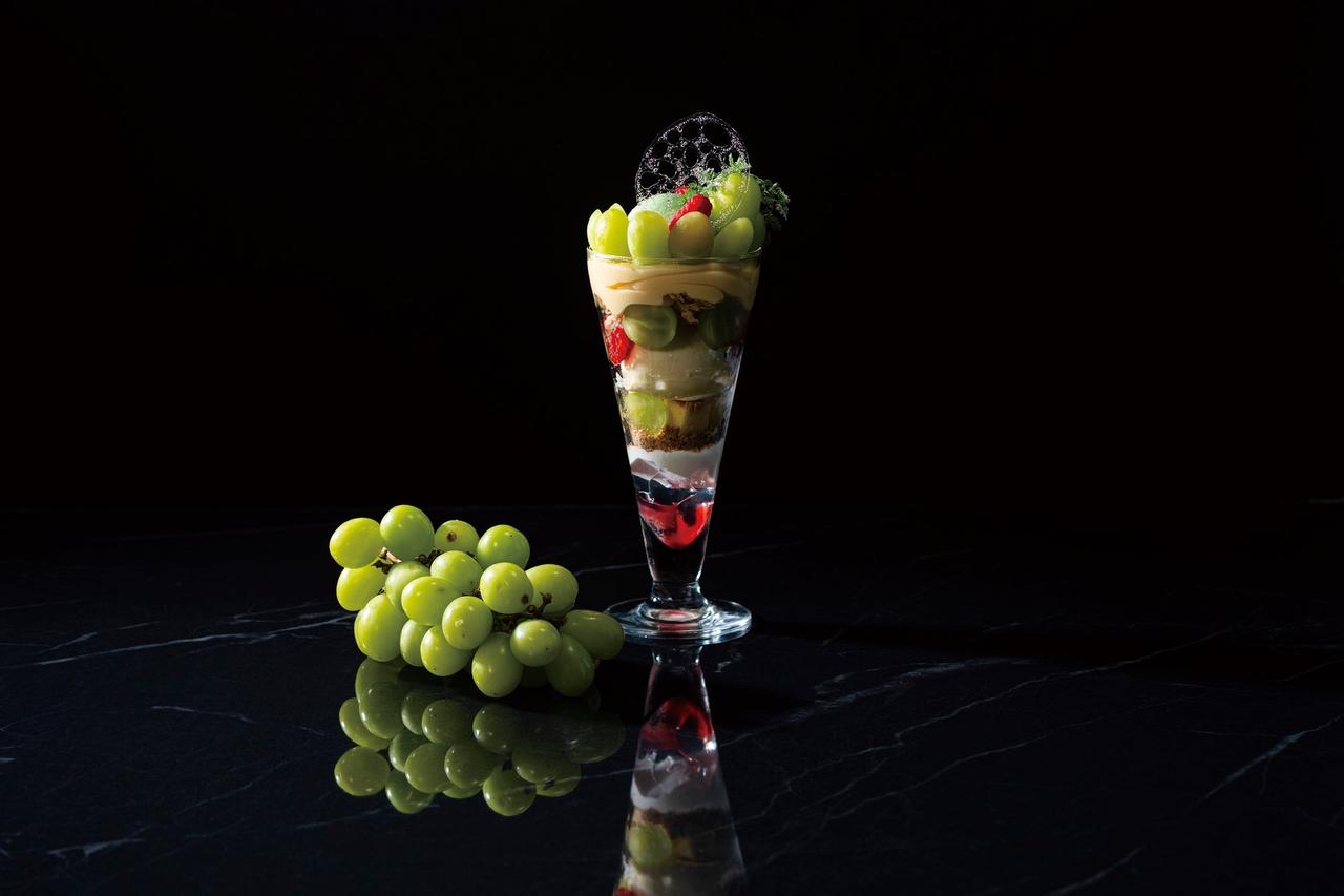 画像: 平日10食限定の贅沢パフェ