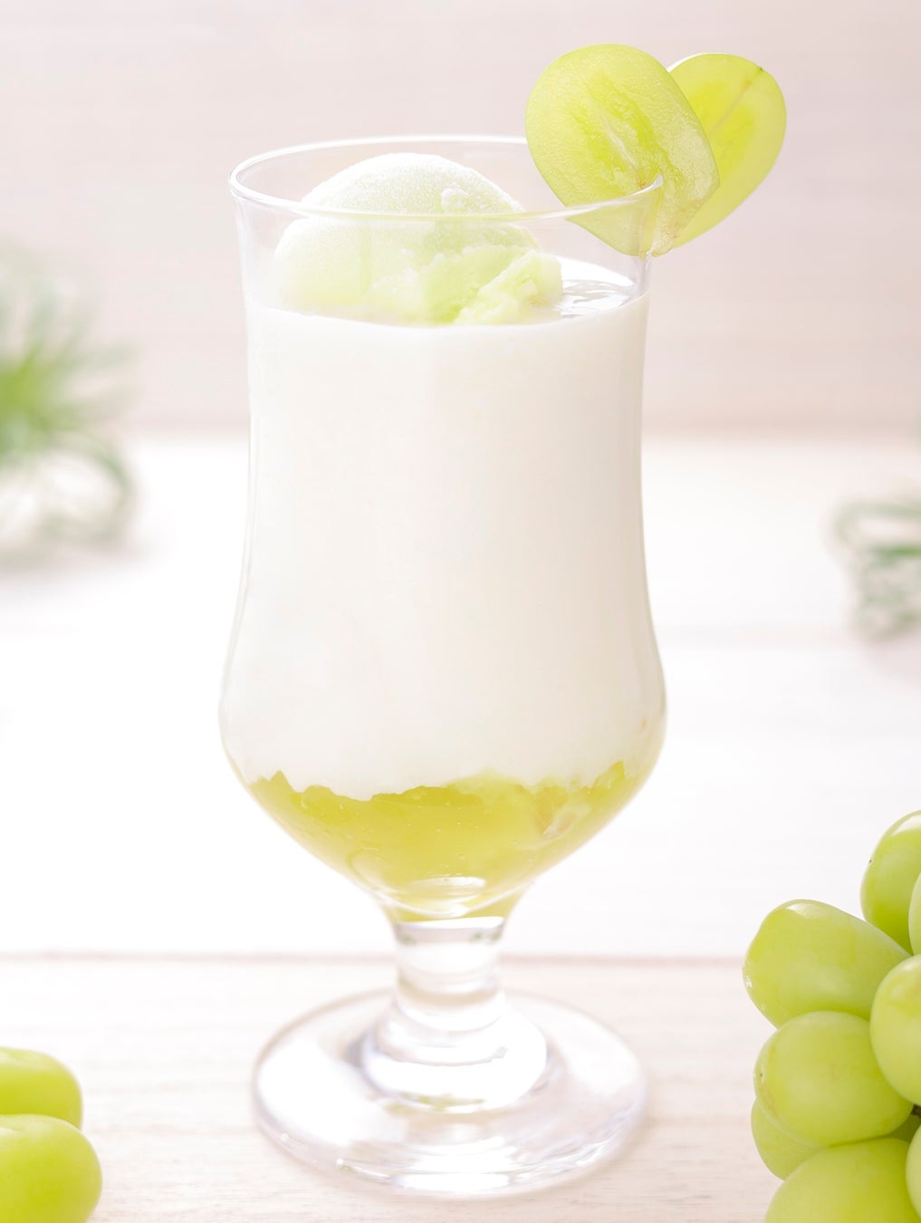 画像2: シャインマスカットの贅沢パンケーキとドリンクが期間限定で登場