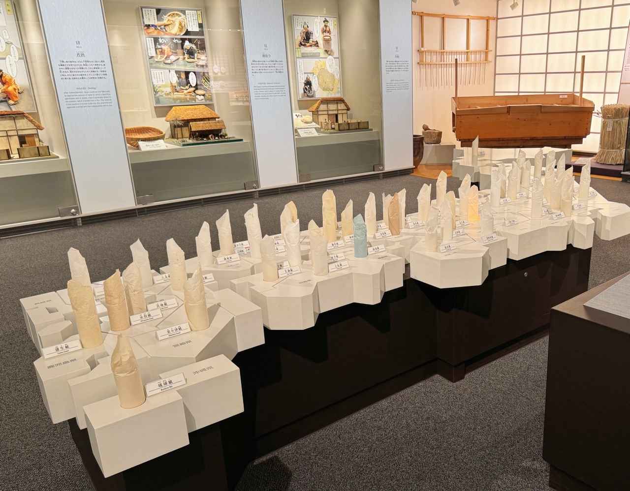 画像2: 世界にひとつだけのお土産を!「美濃和紙の里会館」で紙すき体験