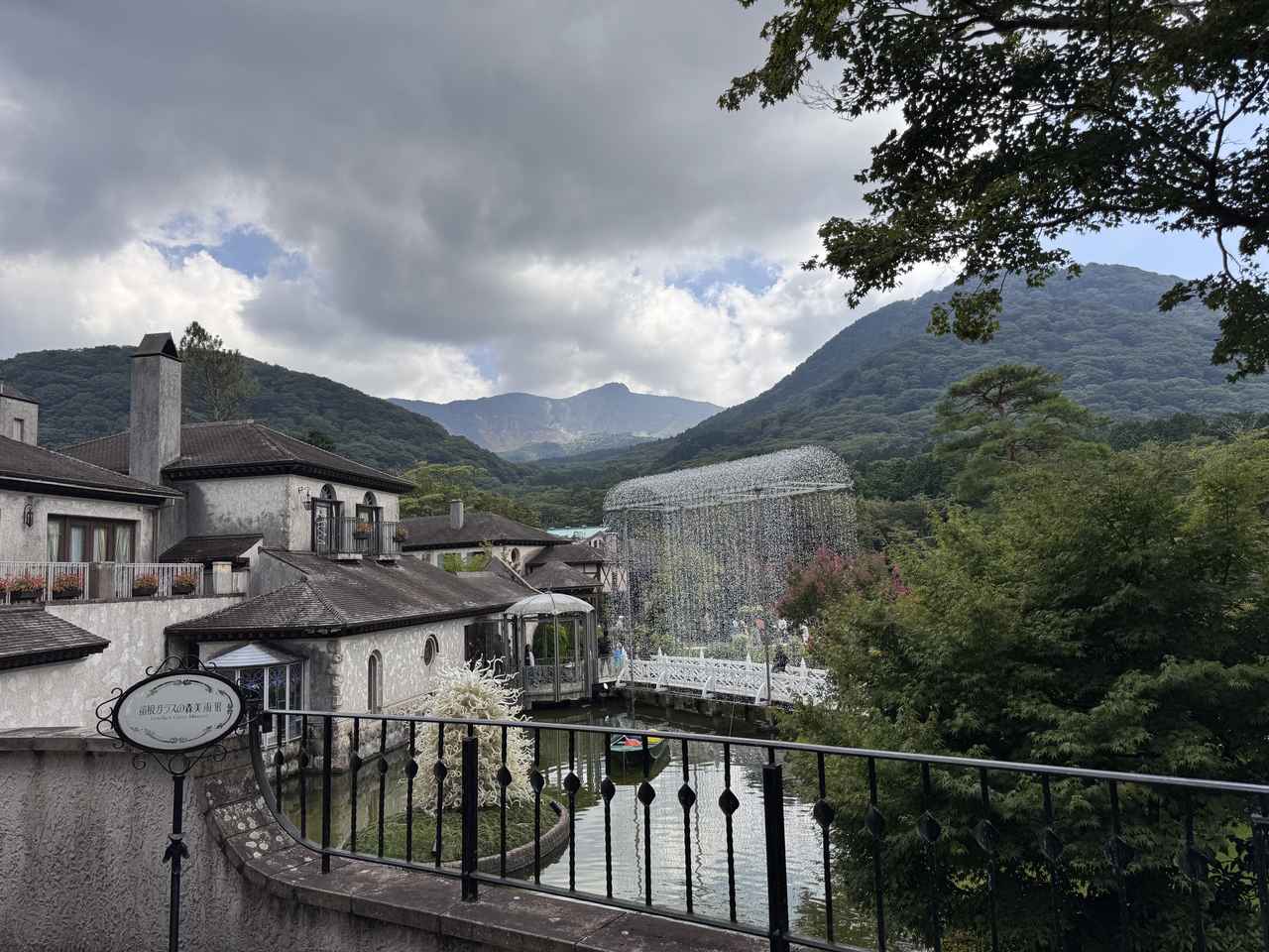 画像2: まるでヨーロッパ旅行♡【箱根ガラスの森美術館】の楽しみ方ガイド