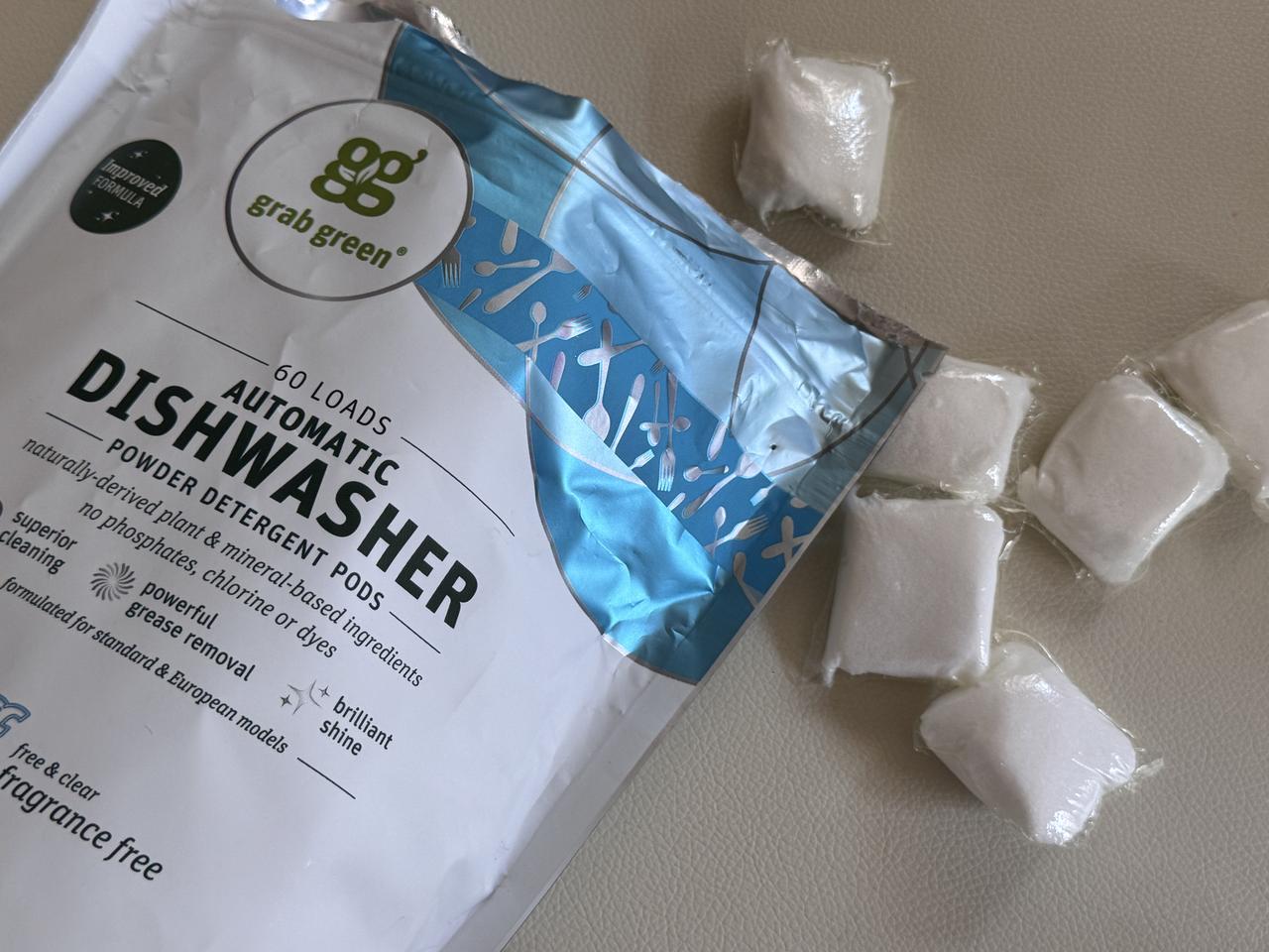 画像: Grab Green, 自動食器洗浄機パウダー洗剤ジェルボール、無香料、60回分、1,080g(2ポンド6オンス) jp.iherb.com