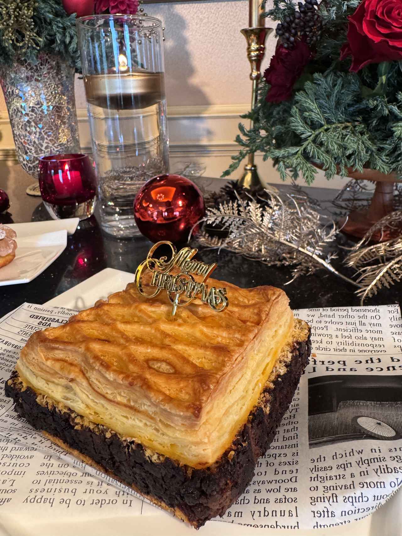 画像: クリスマスミートパイ 4,000円(税込) 約12cm×12cm×4cm 数量限定
