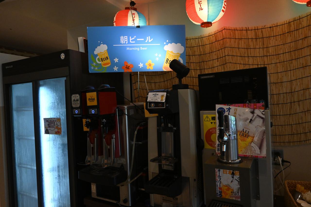 画像2: 地元の味を堪能する朝食ブッフェ