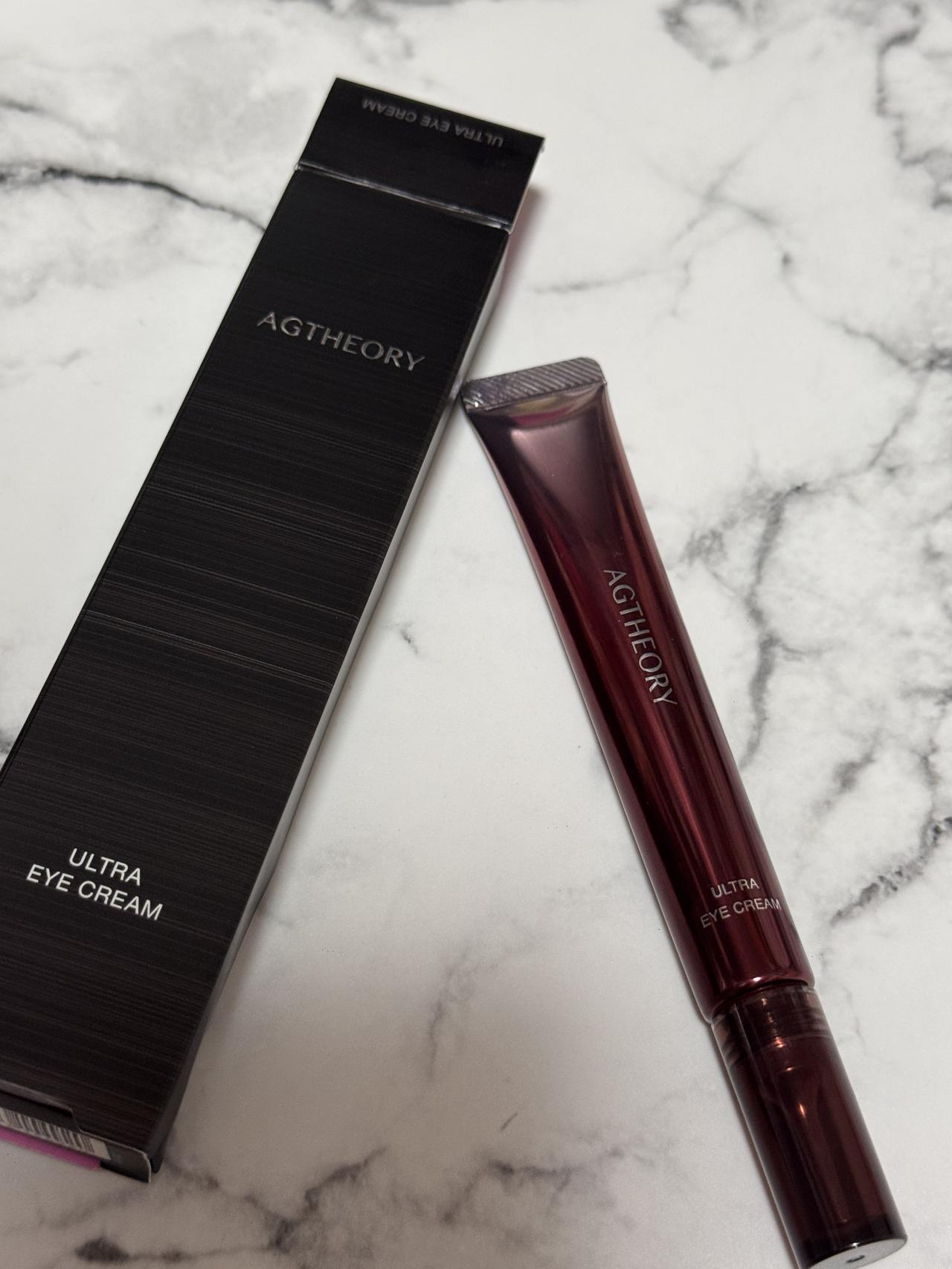 画像: <目元用クリーム> 内容量15g 価格 7,480円(税込) 販売場所:公式オンラインショップ、アクシージア直営店など