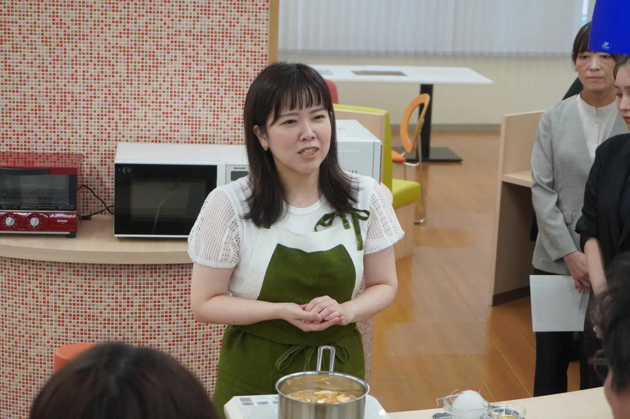 画像: スーパーエコごはん研究家・桃世真弓さん