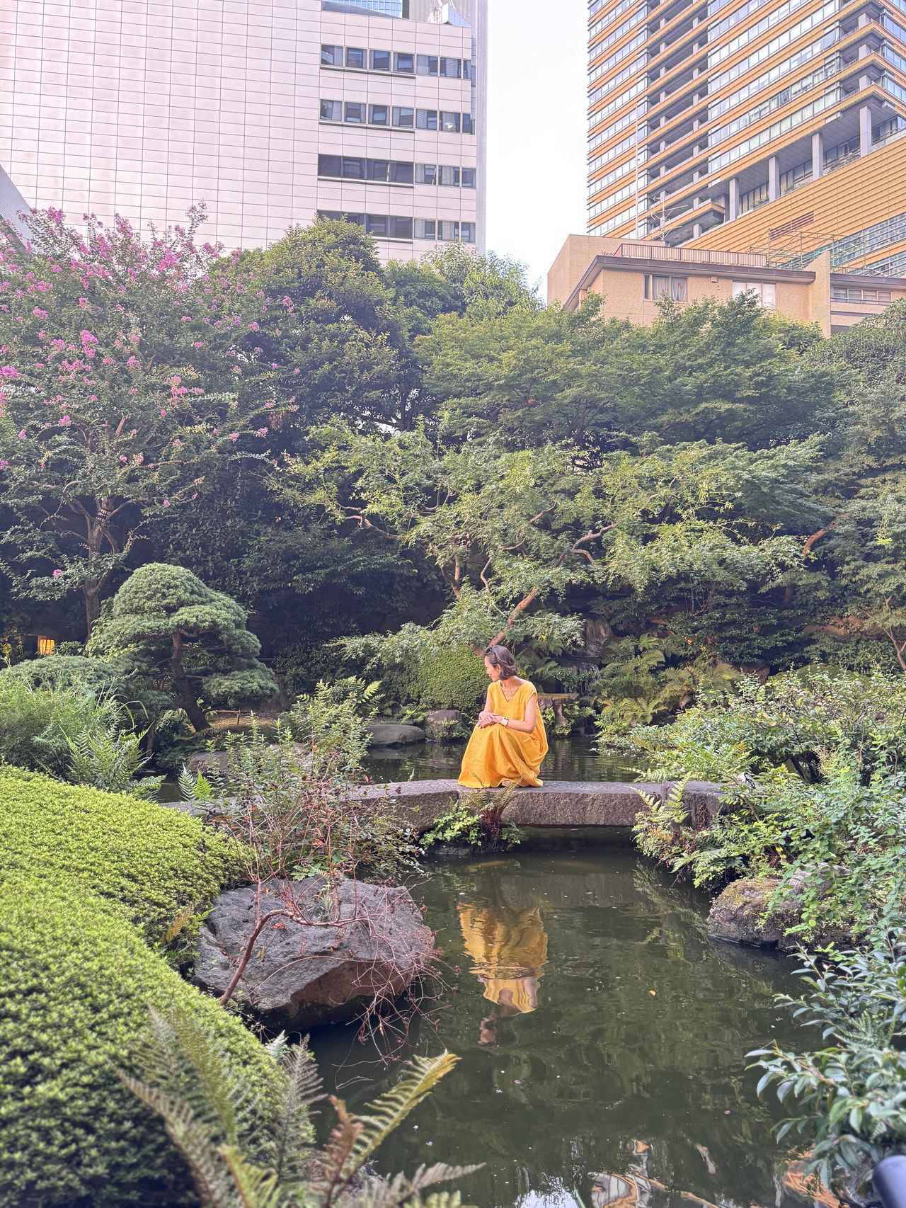 画像: ここが赤坂の建物の3階にあるということを忘れてしまう格調高い日本庭園