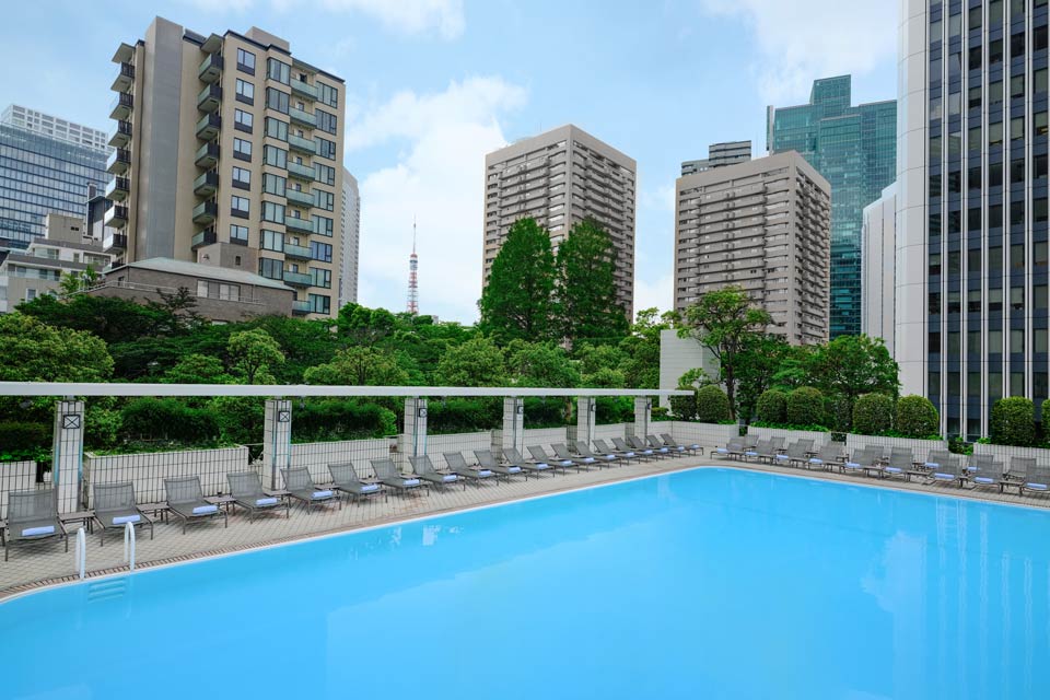 画像: ガーデンプール | ANAインターコンチネンタルホテル東京