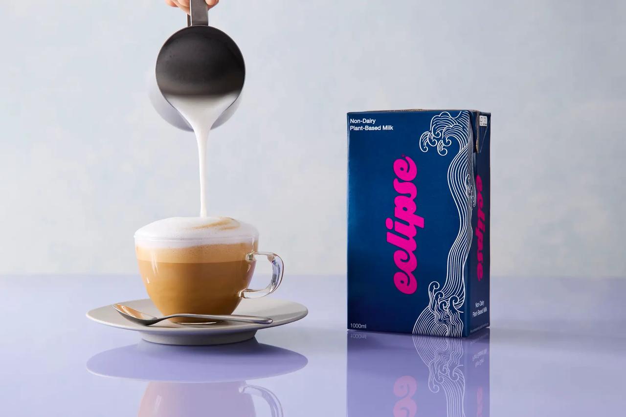 画像: クセのない飲みやすさ✖ 高いフォーム性能