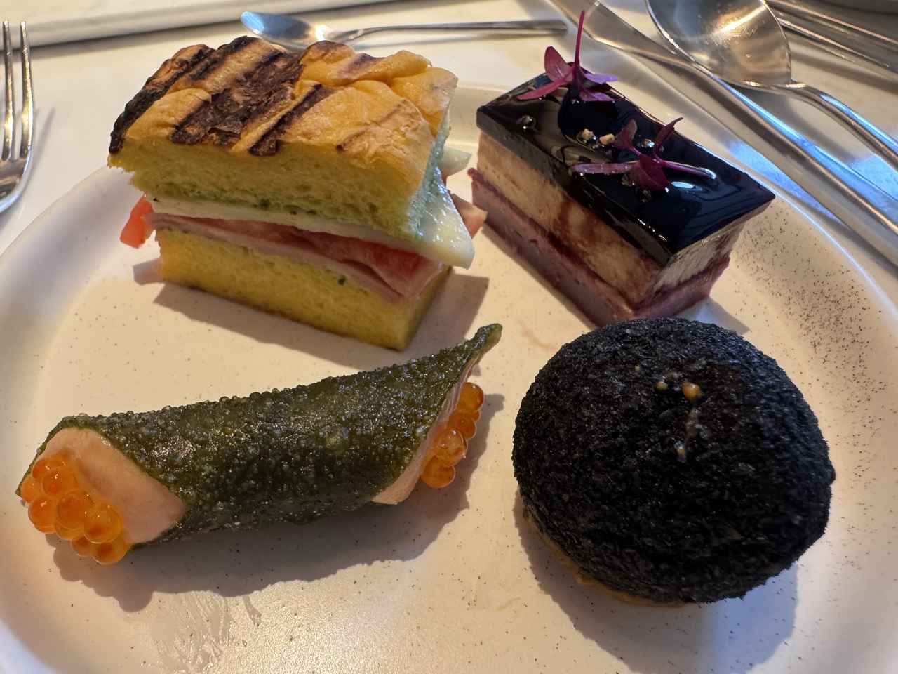 画像3: テーマは“秋の焚火”──五感で巡るイタリアの旅