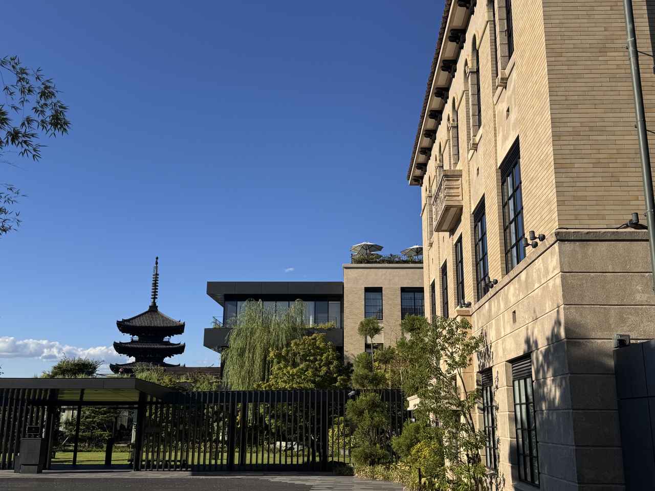 画像1: 記憶に残る京都ステイ♡元小学校がラグジュアリーホテルに!【ザ・ホテル青龍 京都清水】で時を旅する滞在体験