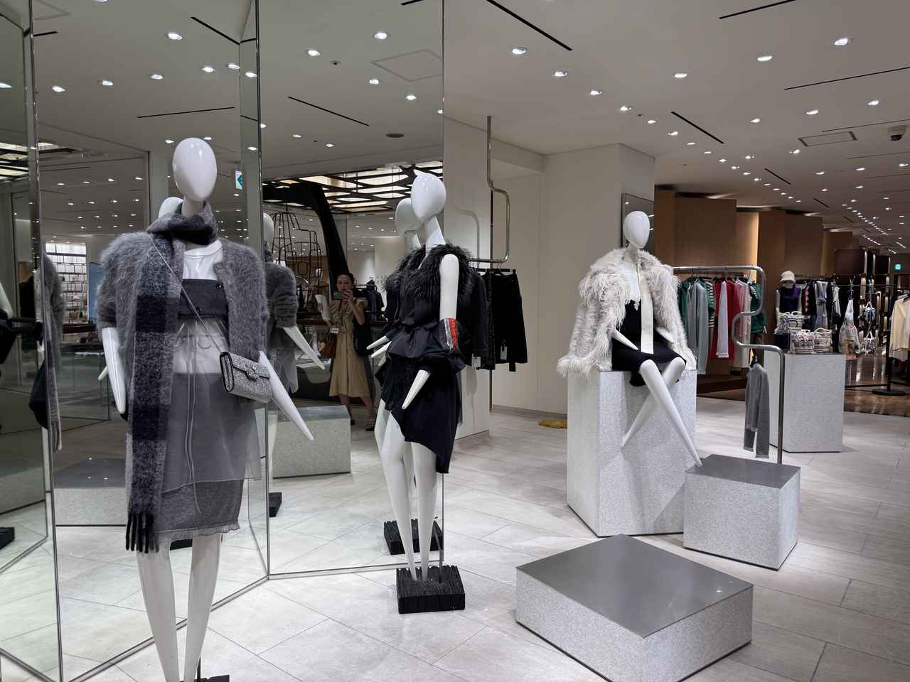 画像3: “GINZA WONDERLAND”へようこそ♡バーニーズ ニューヨーク銀座本店がリニューアルオープン