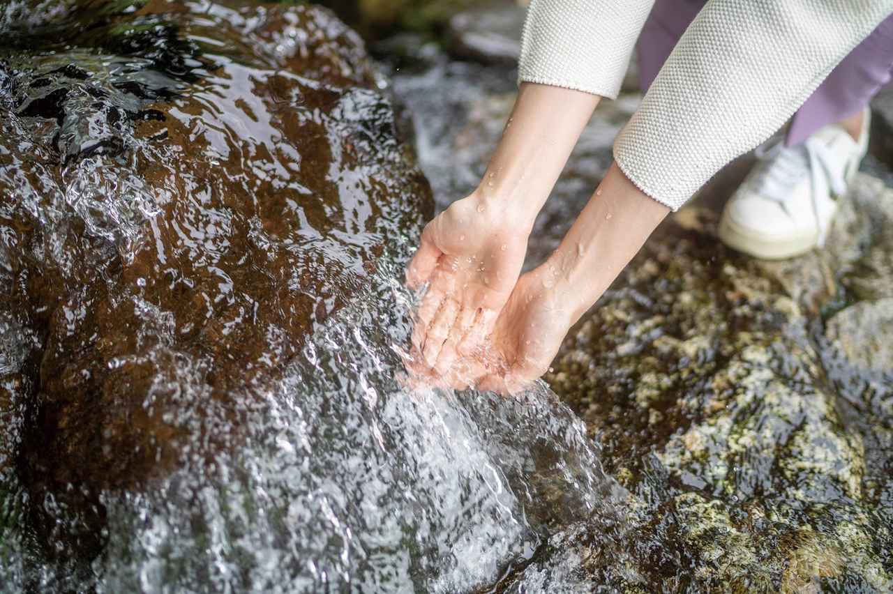 画像: 3年の月日をかけて探し出した理想の湧水 island.natural-s.jp