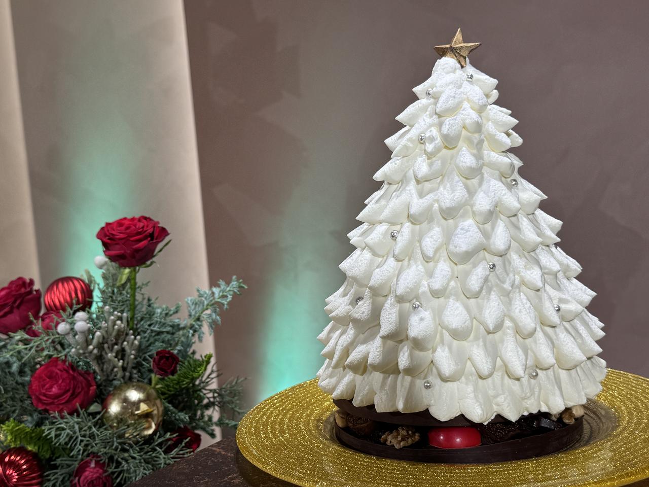 画像: 『ホワイトツリー』 30,000円 限定20台(20㎝ 高さ25㎝)