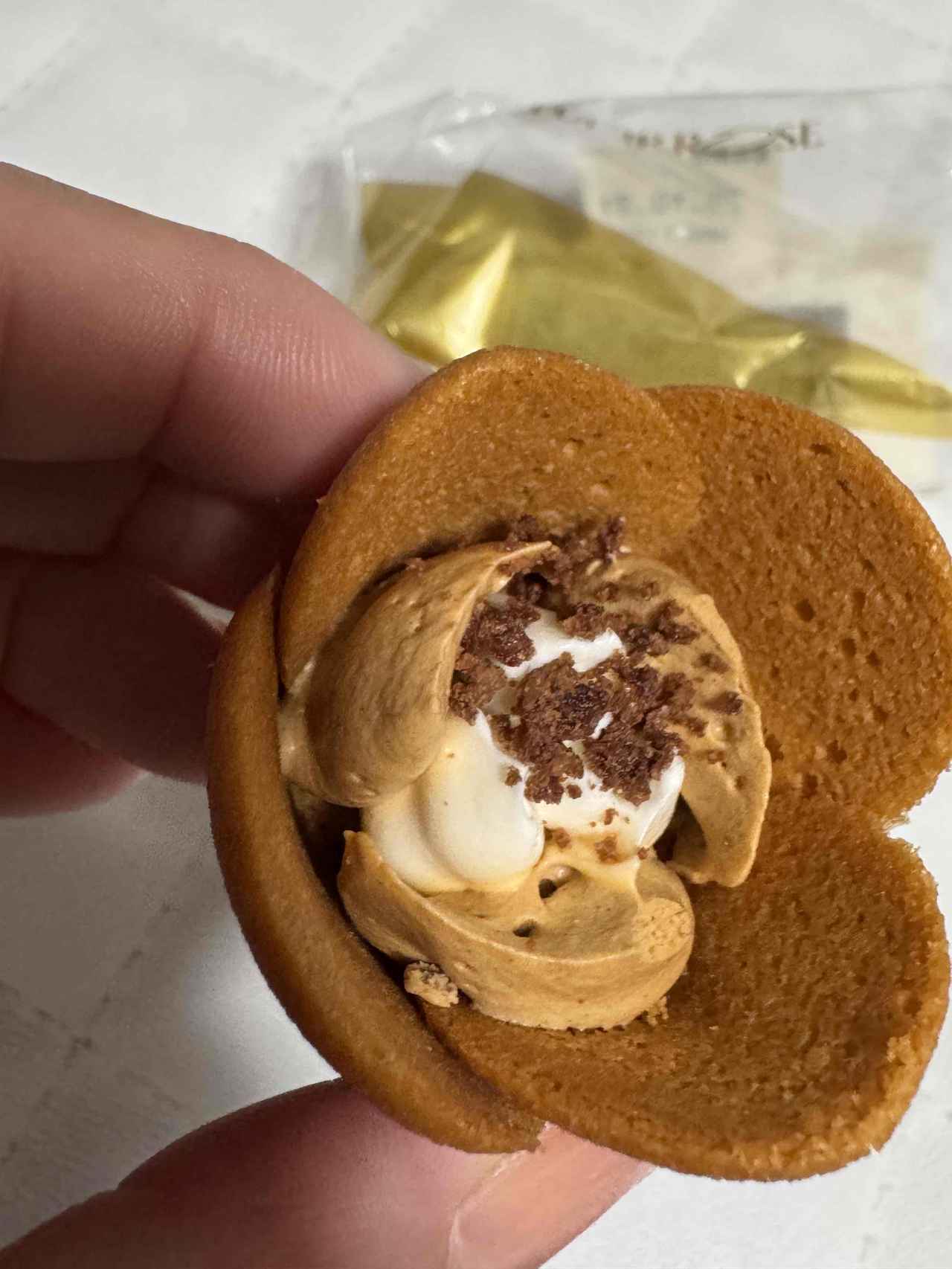 画像: 累計5000万個以上販売のフラワースイーツに、イタリア栗がとろける秋限定『マロンモンブラン』が誕生!