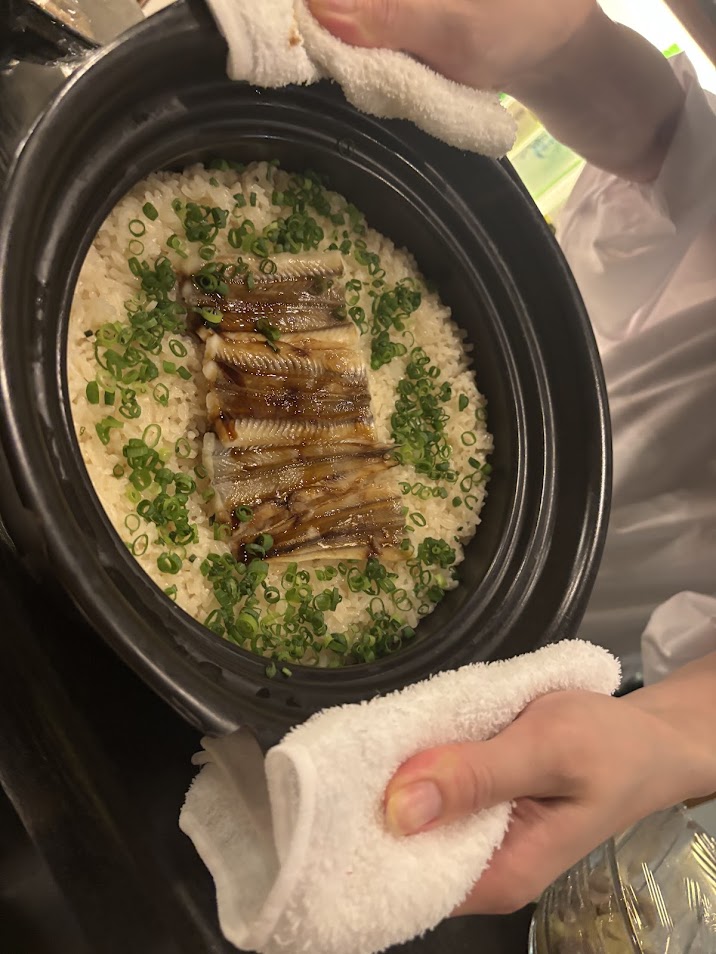 画像1: 穴子の土鍋ご飯