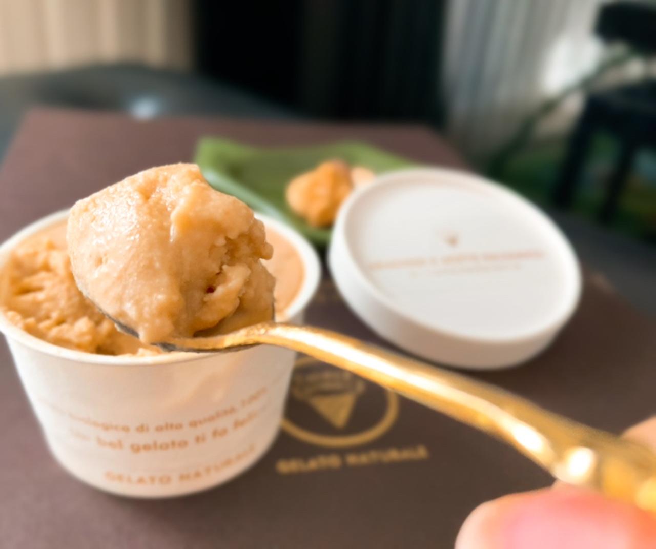 画像: ピーナッツとバルサミコソース