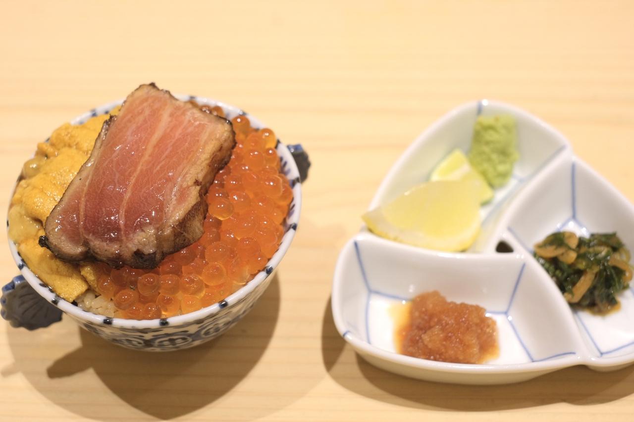 画像14: 【試食レポ】鮨屋が始めた「肉を焼かない焼肉」が銀座に！『焼うお いし川 銀座凛華楼』がオープン