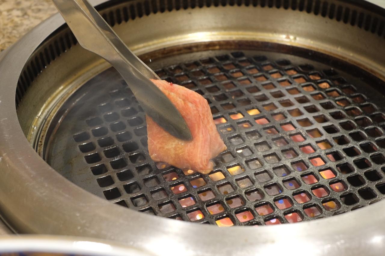 画像28: 【試食レポ】鮨屋が始めた「肉を焼かない焼肉」が銀座に！『焼うお いし川 銀座凛華楼』がオープン