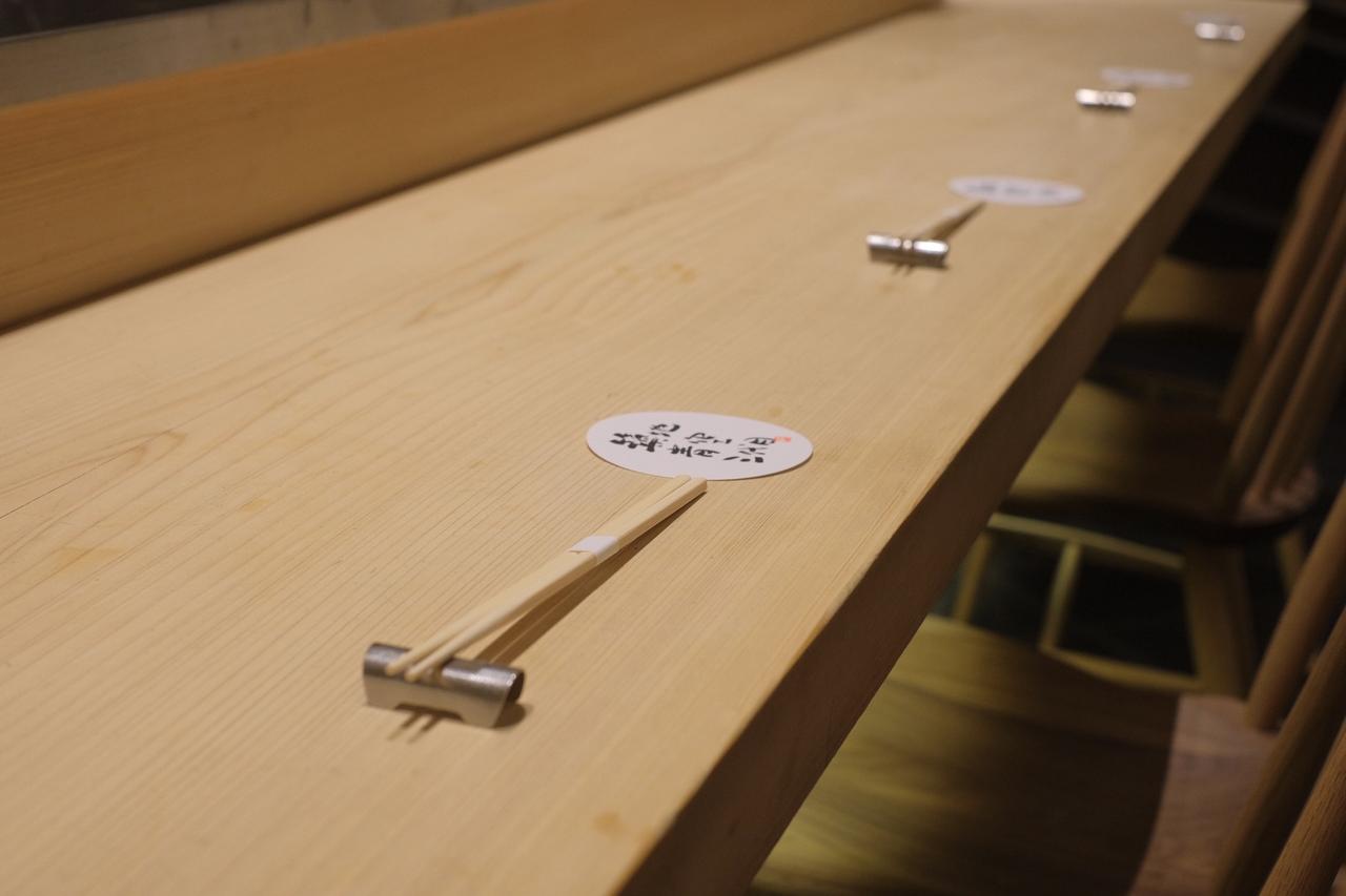 画像43: 【試食レポ】鮨屋が始めた「肉を焼かない焼肉」が銀座に！『焼うお いし川 銀座凛華楼』がオープン