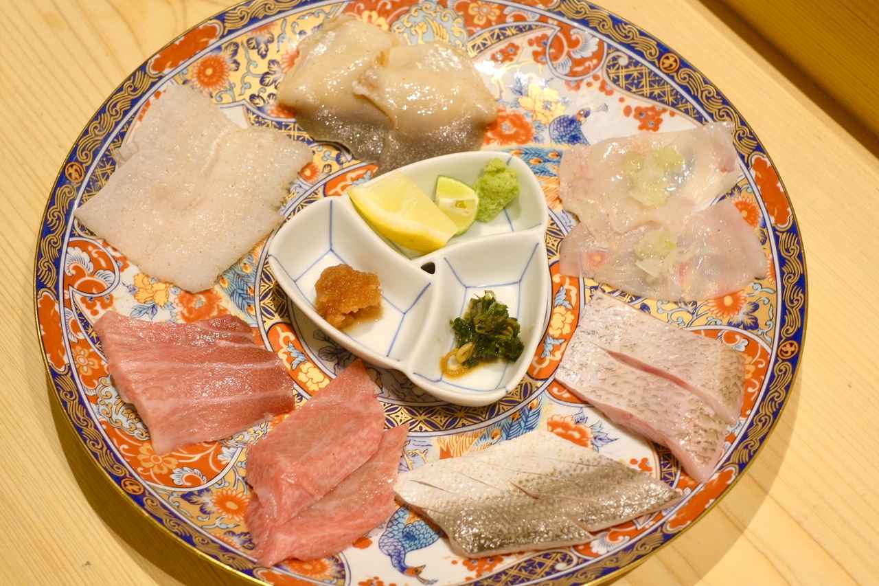 画像20: 【試食レポ】鮨屋が始めた「肉を焼かない焼肉」が銀座に！『焼うお いし川 銀座凛華楼』がオープン