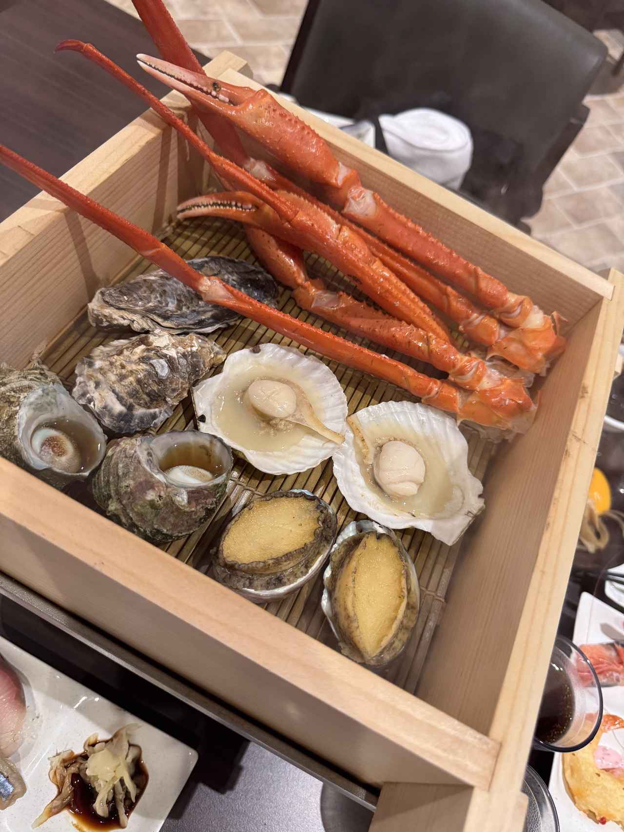 画像25: 南紀白浜で味わう三つ星バイキングと絶景露天風呂♡【大江戸温泉物語Premium 白浜彩朝楽】で過ごす至福の温泉旅