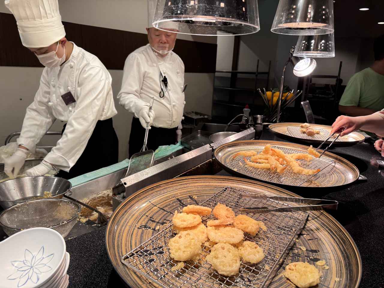 画像13: 南紀白浜で味わう三つ星バイキングと絶景露天風呂♡【大江戸温泉物語Premium 白浜彩朝楽】で過ごす至福の温泉旅