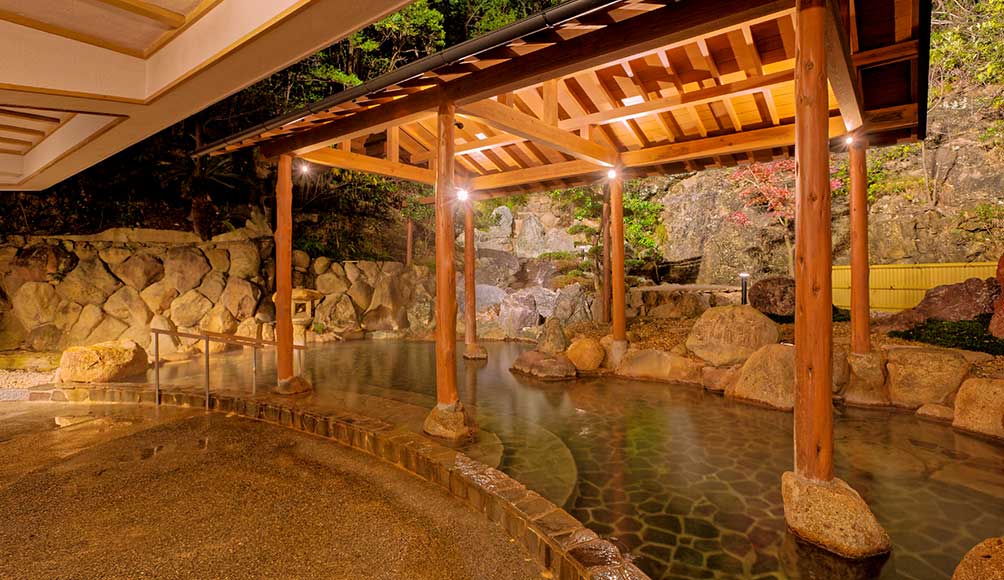 画像: 朝の湯/男女入替制 提供:Premium 白浜彩朝楽 www.ooedoonsen.jp