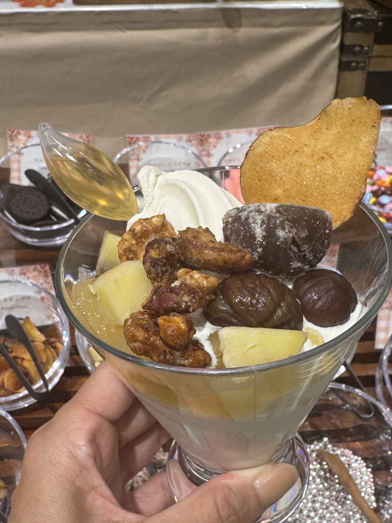 画像: ラム酒を少し入れると一気に大人スイーツに!