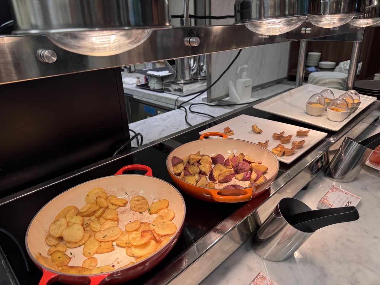 画像2: スイーツだけでなく、セイボリーも充実!