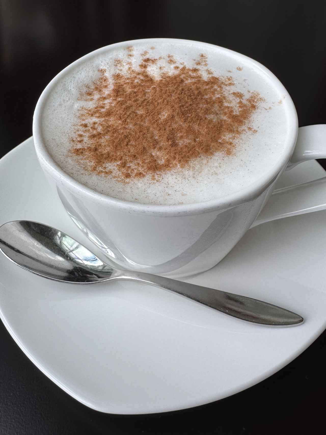 画像: 珈琲・紅茶がフリーフローで楽しめます。