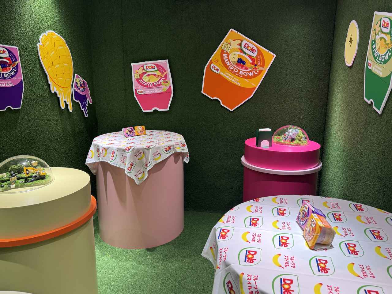 画像: 地下1階のイートインスペース