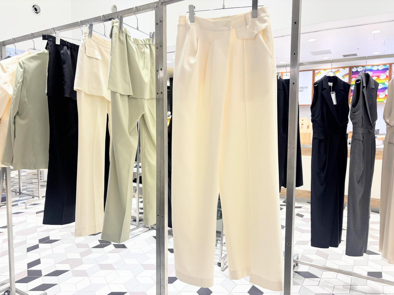 画像3: ポップアップにてフルラインナップをチェック