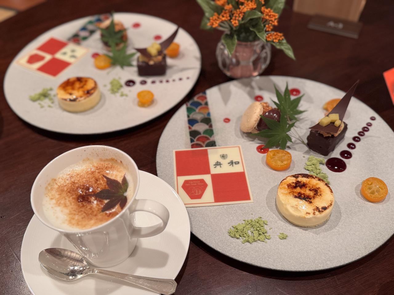 画像: スイーツプレート ・柚子と芋ようかんのミルフィーユ ・バニラとさつまいものシブースト ・キャラメルとあんこ玉のマカロン